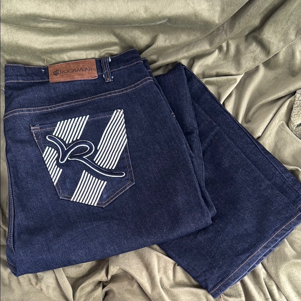 Rocawear Blue Straight Jeans Geometric Emblem